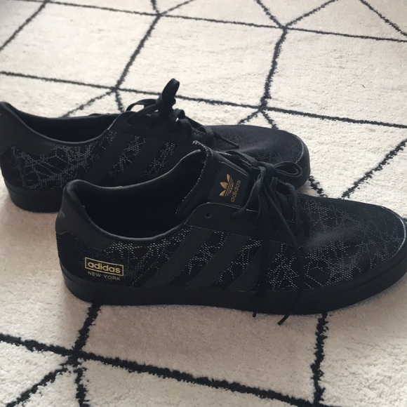 adidas Shoes - NWOT LIMITED EDITION ADIDAS SNEAKERS